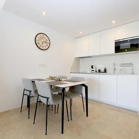 Port Studio-apartment Ariella Apartamento *